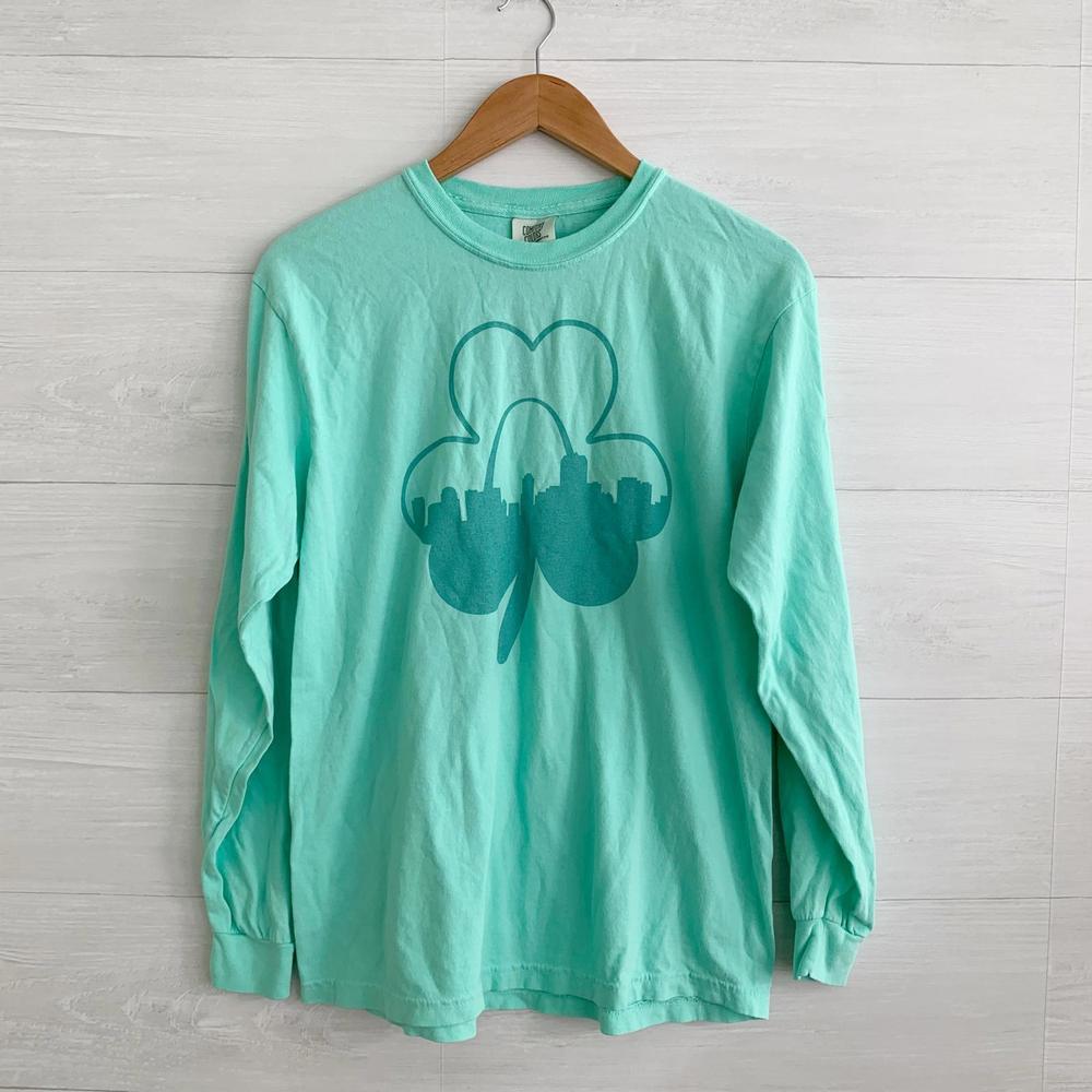 NWT Series Six St. Louis Shamrock Skyline long sleeve tee Comfort Colors, M